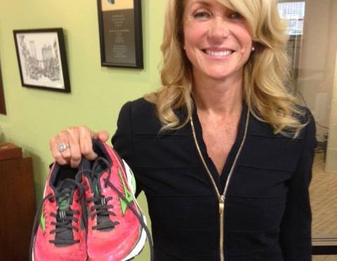 Wendy-Davis-with-Pink-Shoes-e1403952215120-480x372